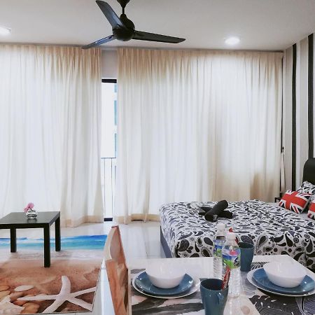 Peanut Butter Homestay - Trefoil Setia Alam シャー・アラム エクステリア 写真